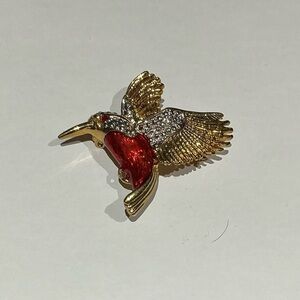Vintage Beautiful  Gold Tone and Red Enamel Hummingbird in flight Brooch